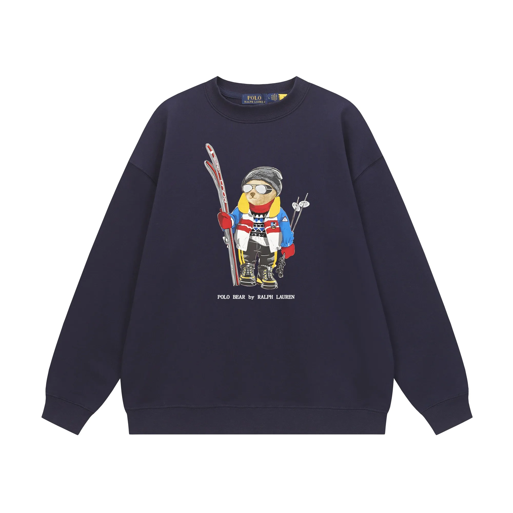 P200 Long-term stock] RalphLauren/Ralph Lauren 2025 autumn and winter new bear letter print 420g heavy large terry sweatshirt Ralph Lauren's age-reducing item, the coat fabric is made of 85% cotton ➕15% polyester, which not only retains the softness, comfort and breathability of cotton, but also adds the wear resistance and wrinkle resistance of polyester fiber, making the clothes more durable and easy to care for. Even in slightly cooler weather, you won't feel stuffy when wearing it. This kind of fabric has a natural crisp feel and is not easy to pill or deform. The bear on the chest is printed with English letters. It is full of color, full of three-dimensionality, and lifelike, adding a bit of liveliness and interest to the whole sweatshirt. There is no pressure to dress, regardless of age or gender. Complete accessories! Color: black, white, navy blue, light floral gray Size: M-L-XL-XXL